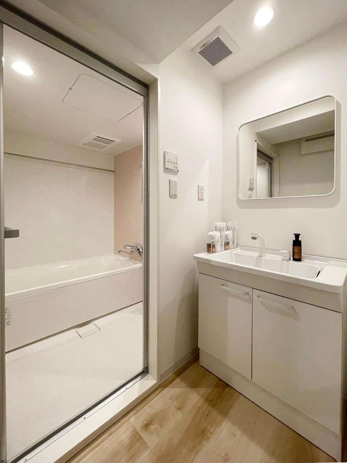 Bhotel M'S Lea - 2Br Modern Apartment Next To Peace Park 10 Ppl Хирошима Екстериор снимка